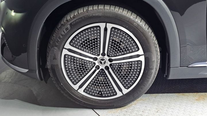 Mercedes-Benz EQS 2023 — 5