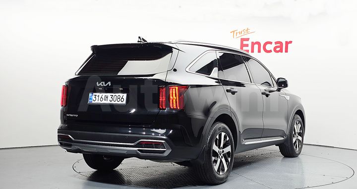 Kia Sorento 2023 — 3