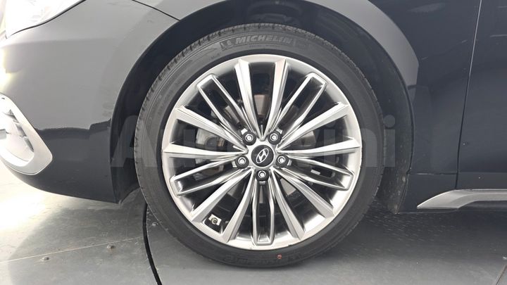 Hyundai Grandeur 2018 — 5