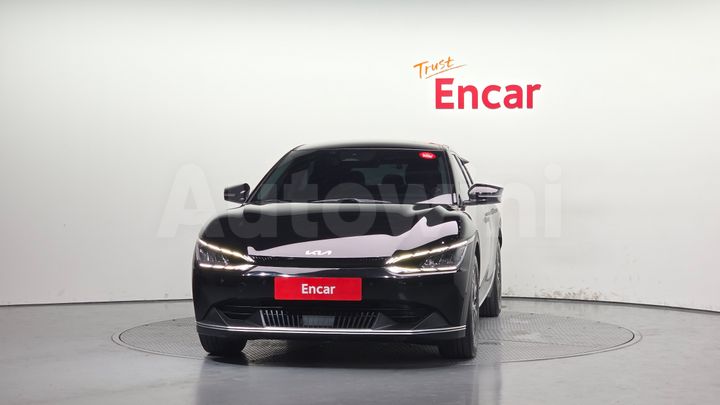 Kia EV6 2023 — 3
