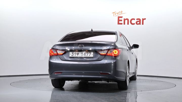 Hyundai Sonata 2011 — 4