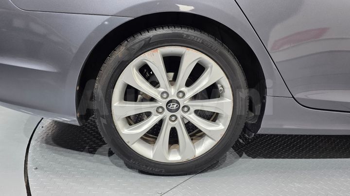 Hyundai Sonata 2011 — 5