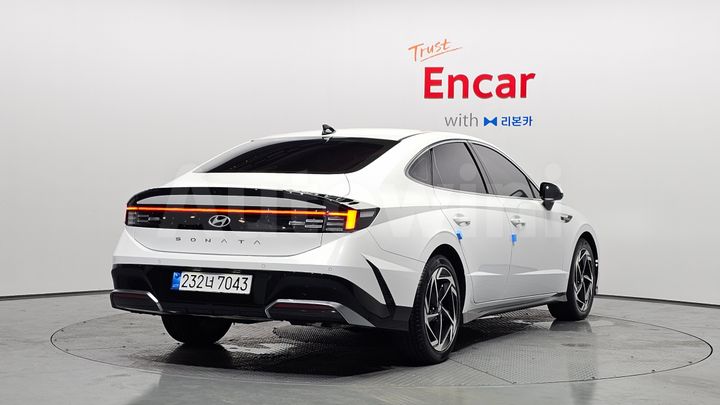 Hyundai Sonata 2025 — 2