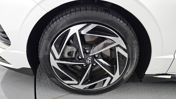 Hyundai Sonata 2025 — 5