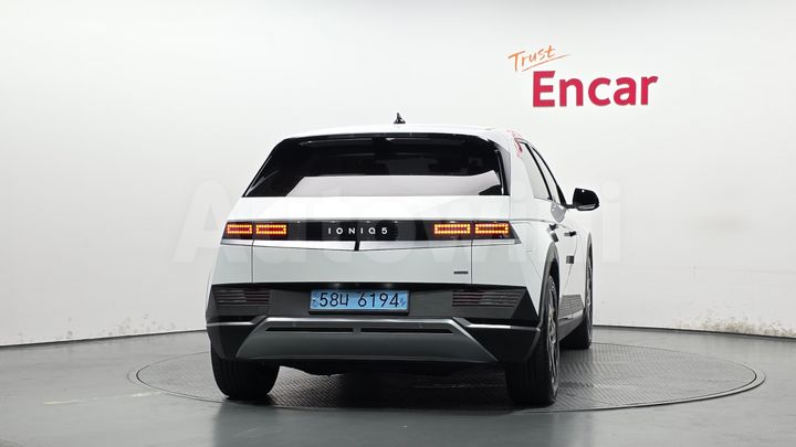 Hyundai Ioniq5 2022 — 4