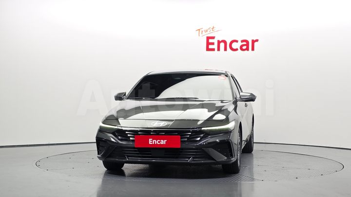 Hyundai Avante 2025 — 3