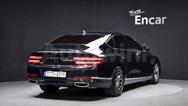 Genesis G80 2022 — 2