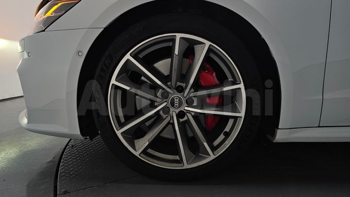 Audi A7 2021 — 4