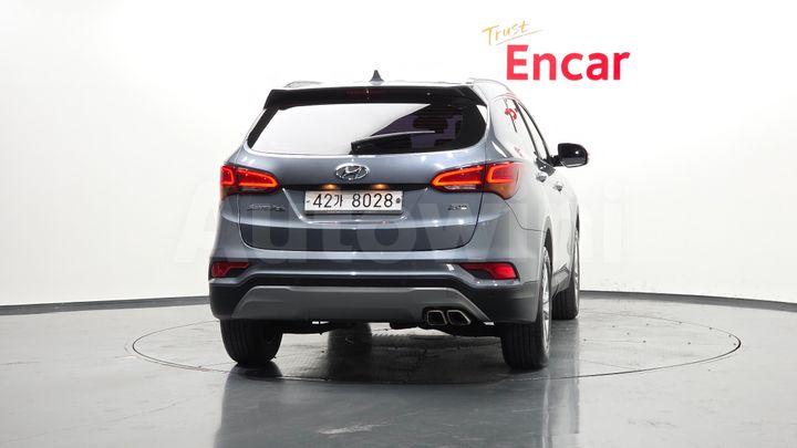 Hyundai SantaFe 2018 — 4