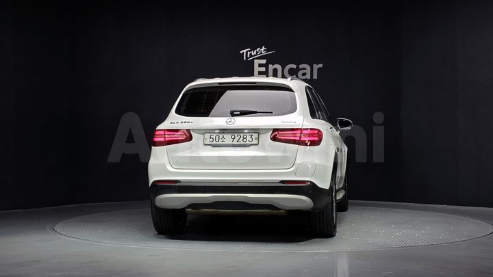 Mercedes-Benz GLC Class 2019 — 4