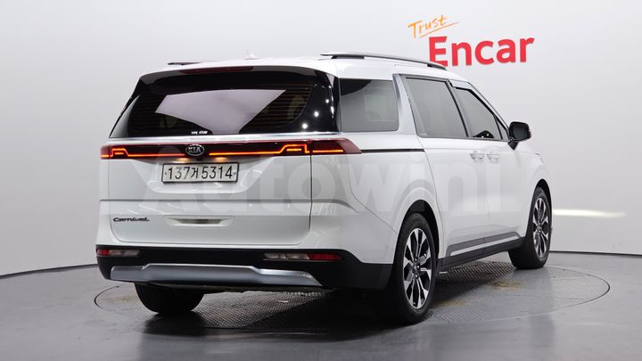 Kia Carnival 2021 — 2