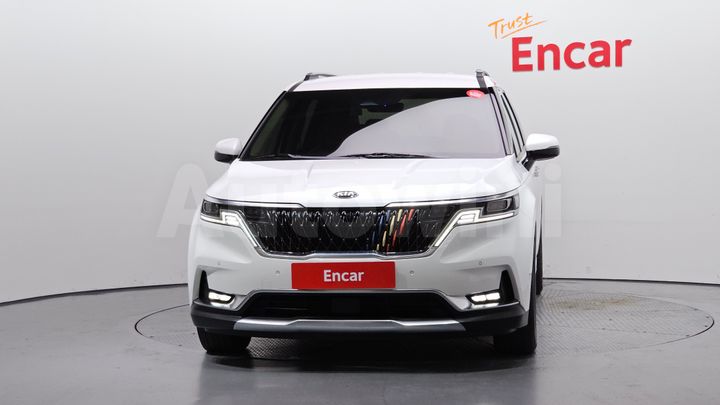 Kia Carnival 2021 — 3