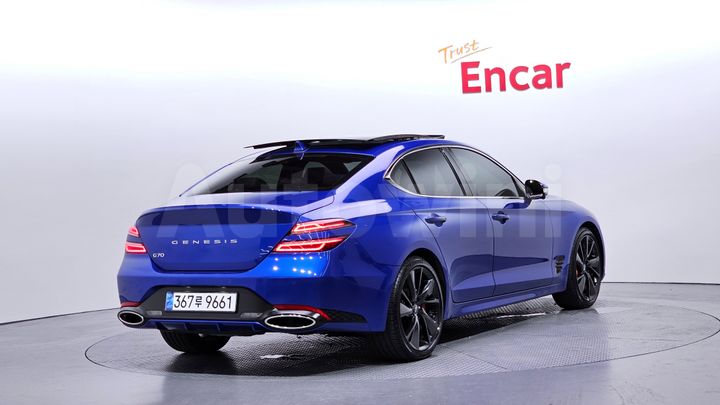 Genesis G70 2021 — 2