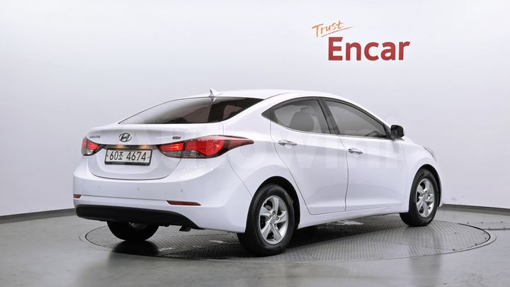 Hyundai Avante 2015 — 2