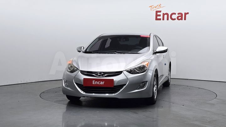 Hyundai Avante 2012 — 3