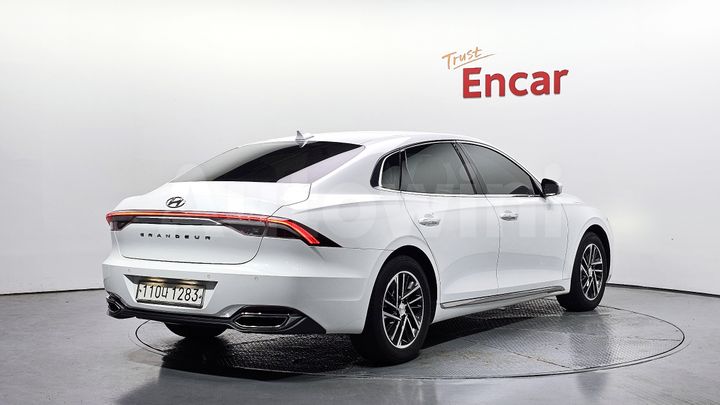 Hyundai Grandeur 2022 — 2