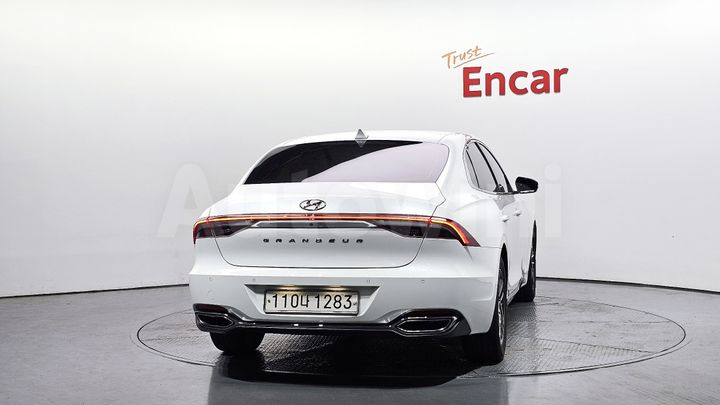 Hyundai Grandeur 2022 — 4