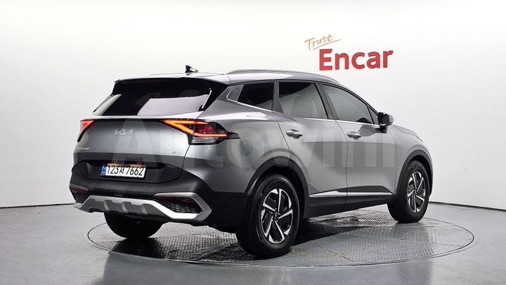 Kia Sportage 2023 — 2
