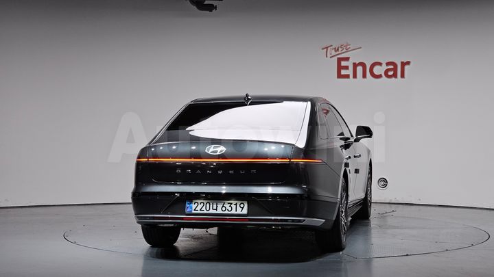 Hyundai Grandeur 2025 — 3