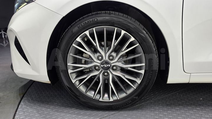 Kia K3 2022 — 5