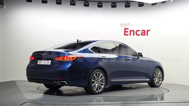 Genesis G80 2017 — 2