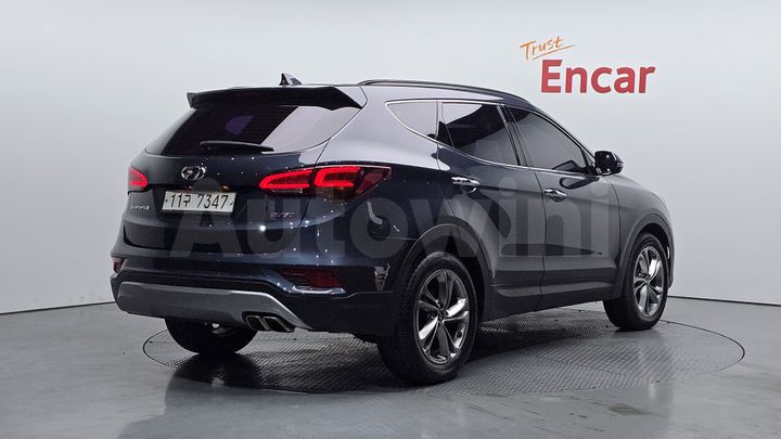 Hyundai SantaFe 2016 — 2