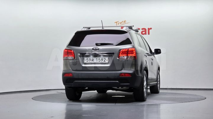 Kia Sorento 2011 — 4