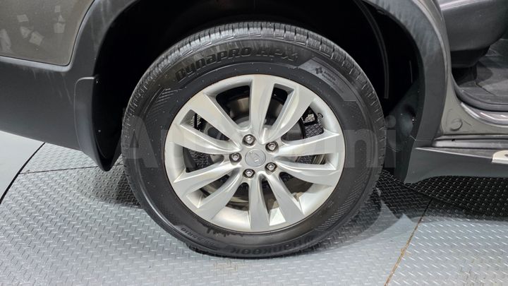 Kia Sorento 2011 — 5