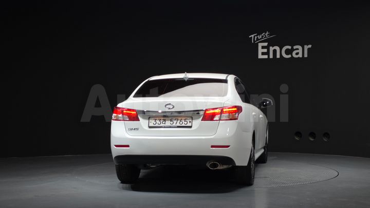 Renault SM5 2018 — 4