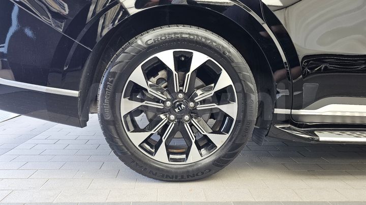 Kia Carnival 2021 — 5