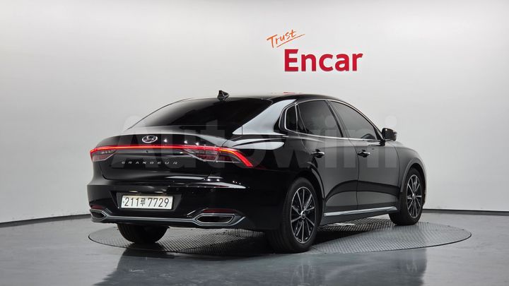 Hyundai Grandeur 2021 — 2