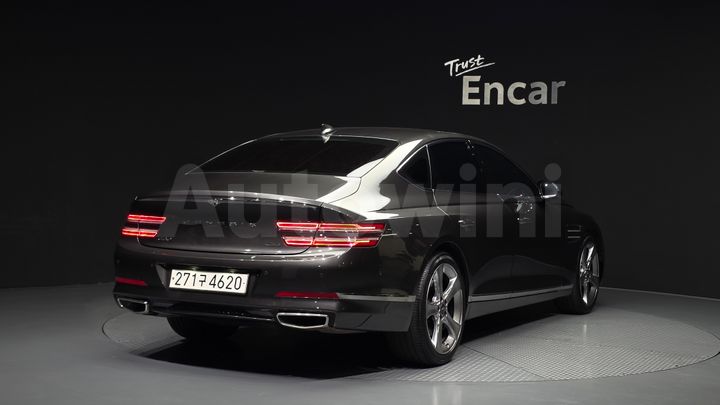 Genesis G80 2022 — 2