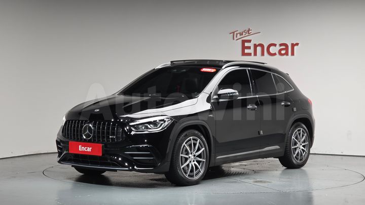 Mercedes Benz GLA Class