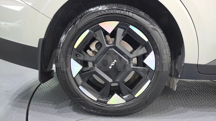 Kia Carnival 2024 — 5