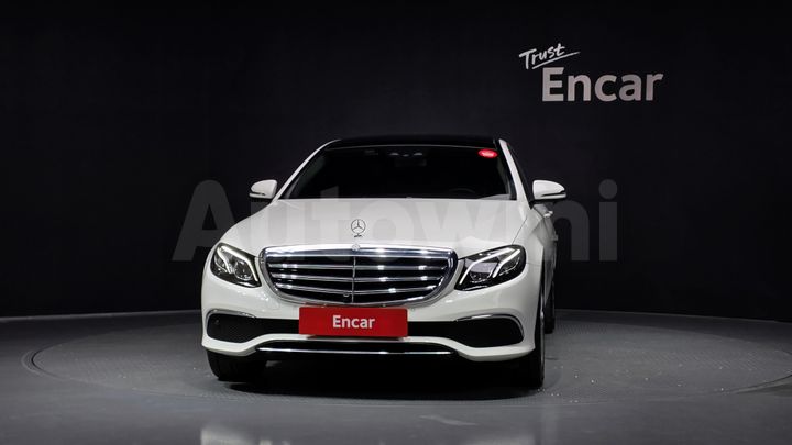 Mercedes Benz E Class 2017 — 3