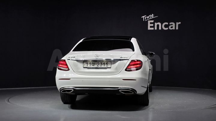 Mercedes Benz E Class 2017 — 4