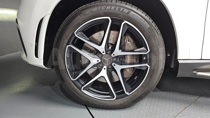 Mercedes Benz GLE Class