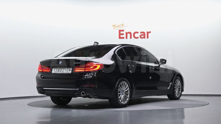 BMW 5 Series 2020 — 2