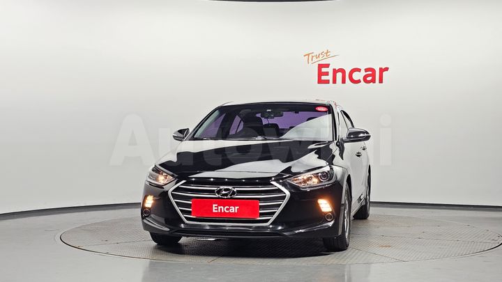 Hyundai Avante 2016 — 3