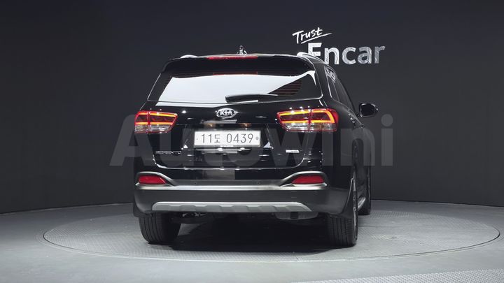 Kia Sorento 2017 — 4