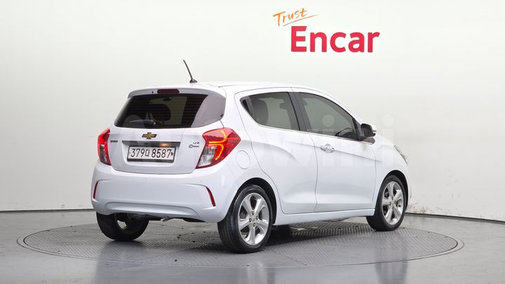 Chevrolet Spark 2016 — 2