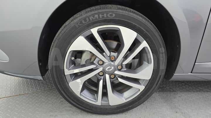 Renault SM3 2019 — 5
