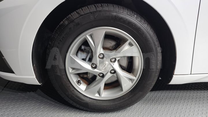 Hyundai Avante 2022 — 5