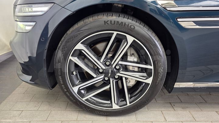 Genesis G80 2025 — 5