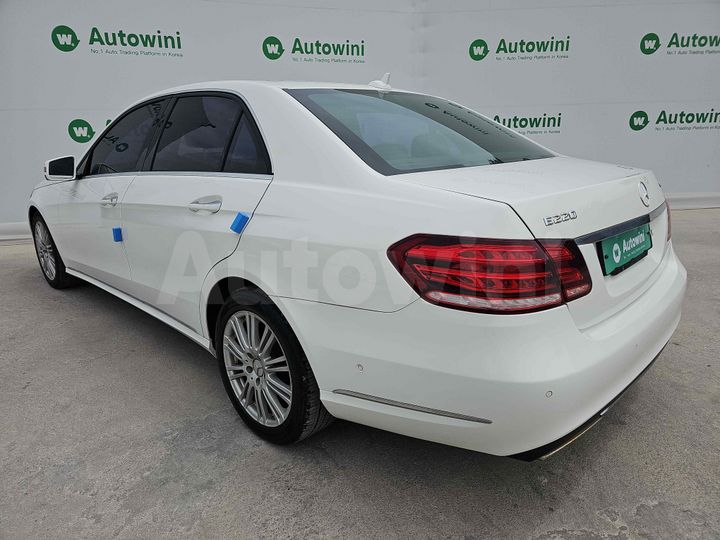 Mercedes-Benz E Class 2014 — 3