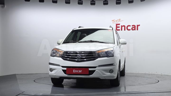 KGM (Ssangyong) Korando 2015 — 3
