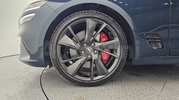 Genesis G70 2022 — 5