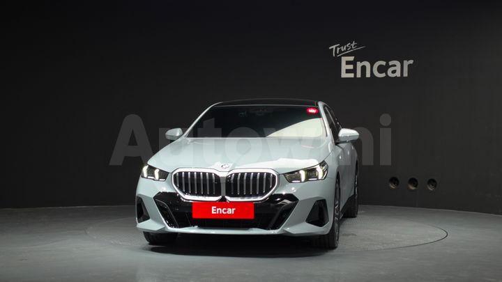 BMW 5 Series 2024 — 3