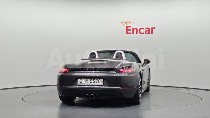 Porsche 718 2017 — 4