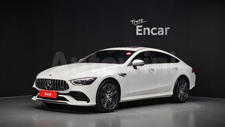 Mercedes Benz AMG GT